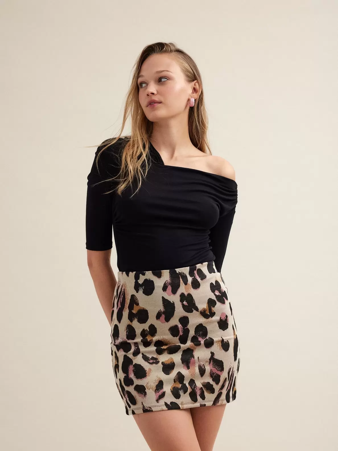 Falda estampado leopardo
