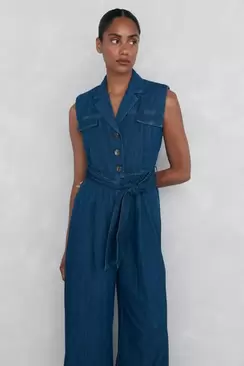 Straight leg jumpsuit with pocket detail