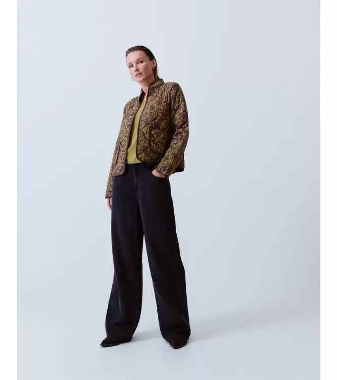 CHAQUETA ACOLCHADA ESTAMPADA