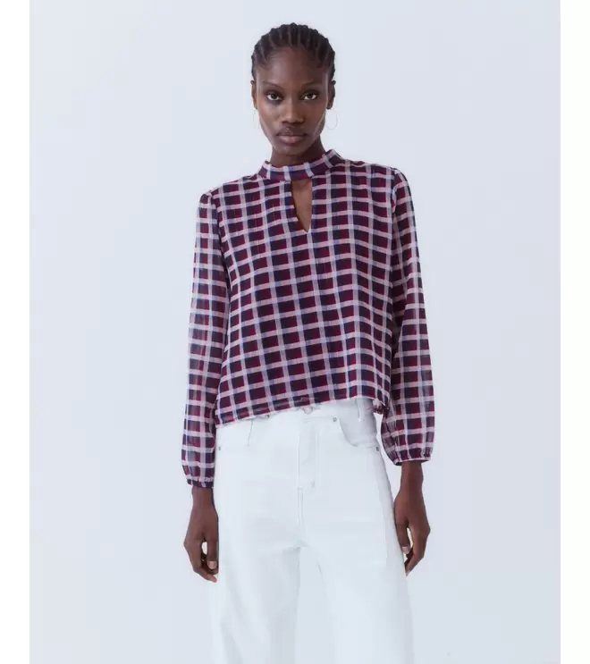 BLUSA ESTAMPADA BRILLOS