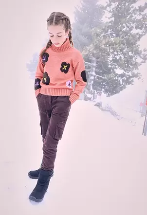 Pantalón niña de pana marrón