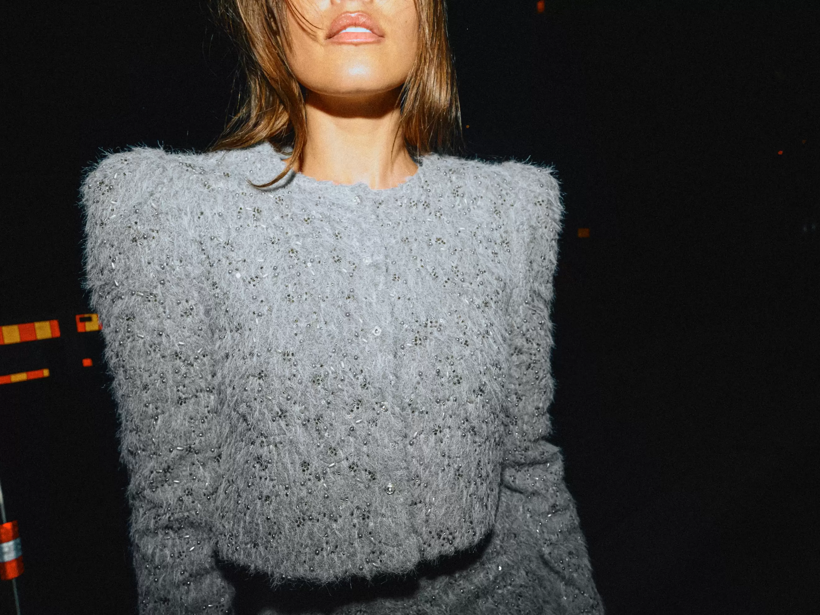 CAZADORA PELO ABALORIOS