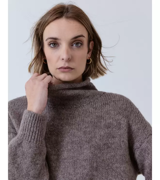 JERSEY CUELLO ALTO JASPEADO