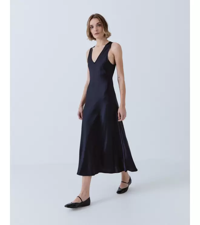 VESTIDO LARGO SATINADO