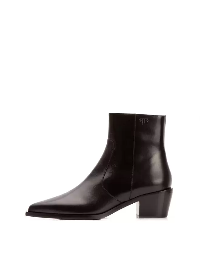 IRINA-BIS Calf negro