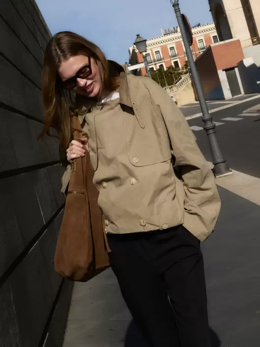 Cropped double-breasted trench coat - Livia