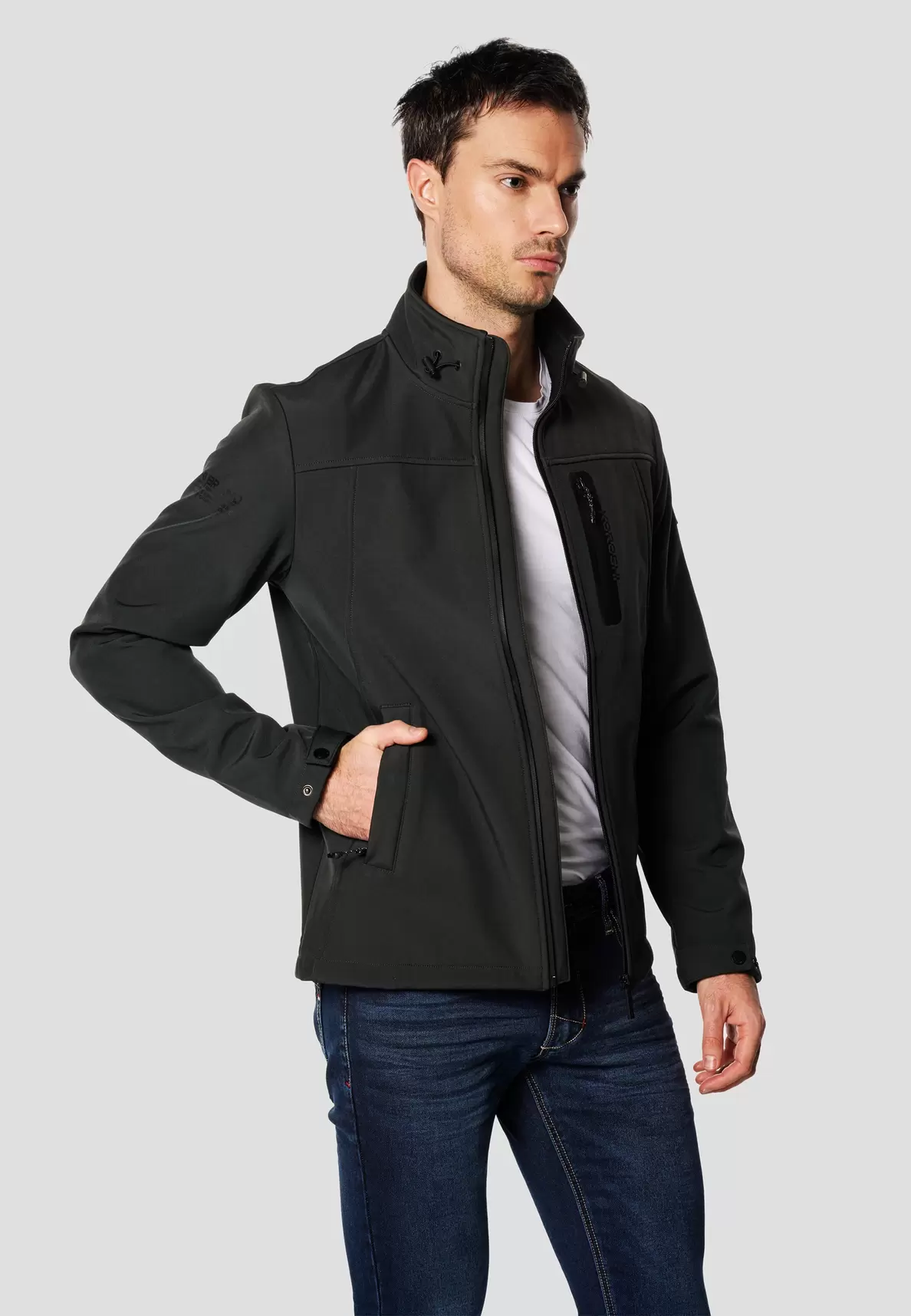 Men's lightweight windbreaker jacket