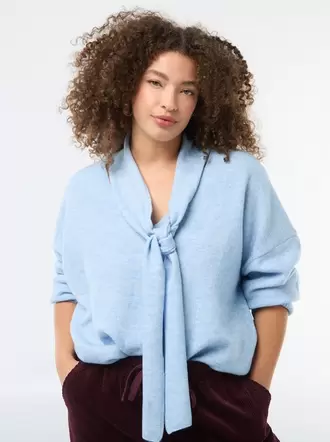 Jersey de punto con bufanda integrada