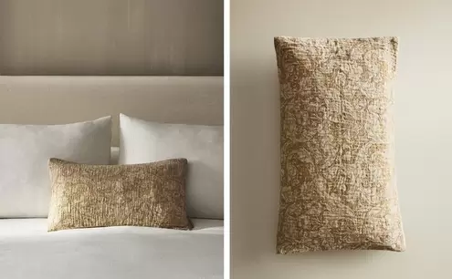 FUNDA COJÍN FLORAL MORRIS & CO.