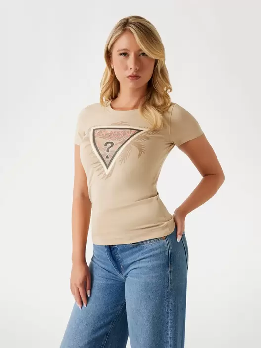 Camiseta logotipo triángulo