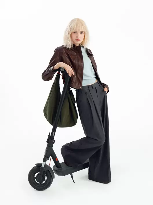 Flowy pleated trousers - ULK Emma