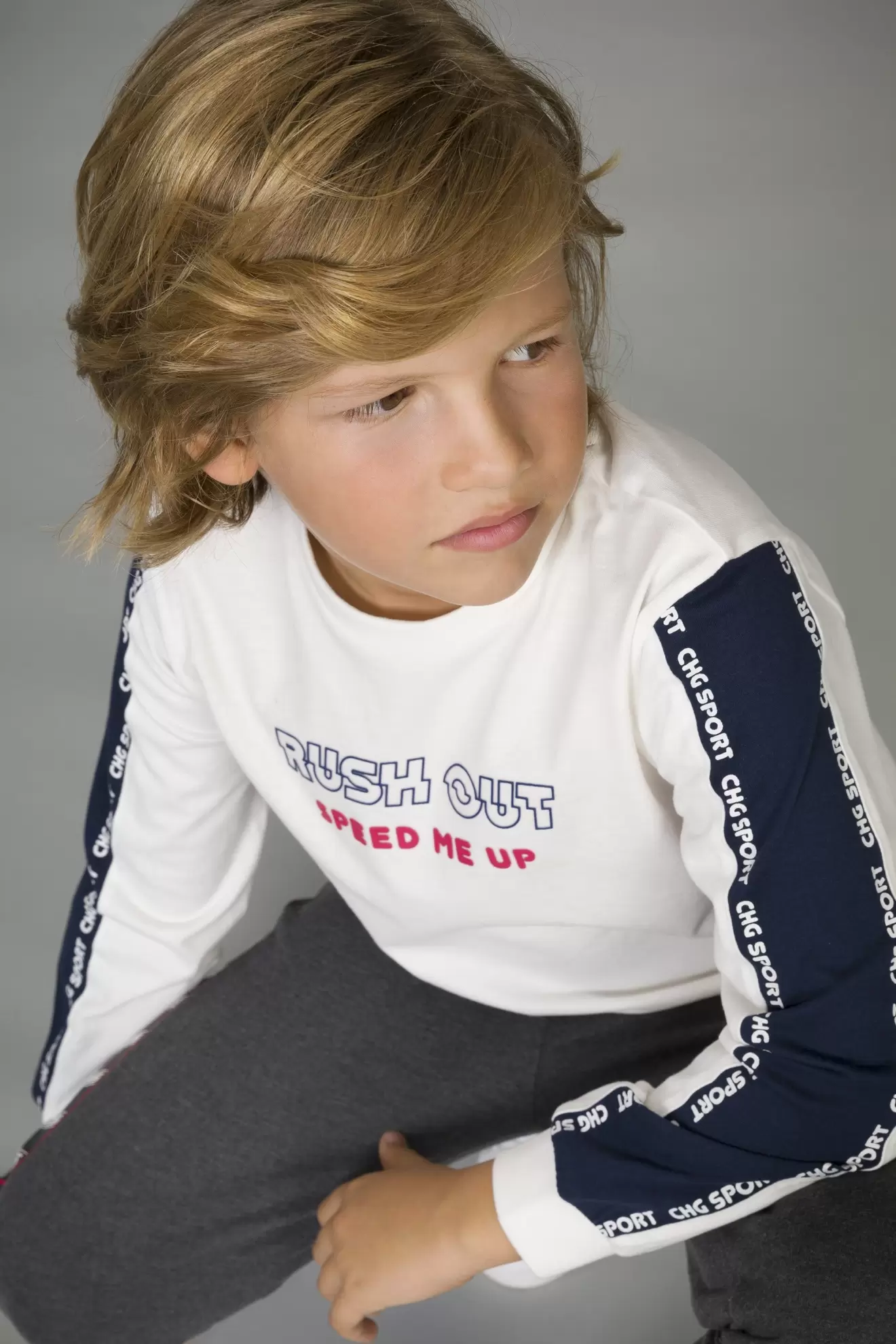 Camiseta de niño color crudo Rush out