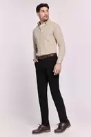 Pantalón chino slim fit