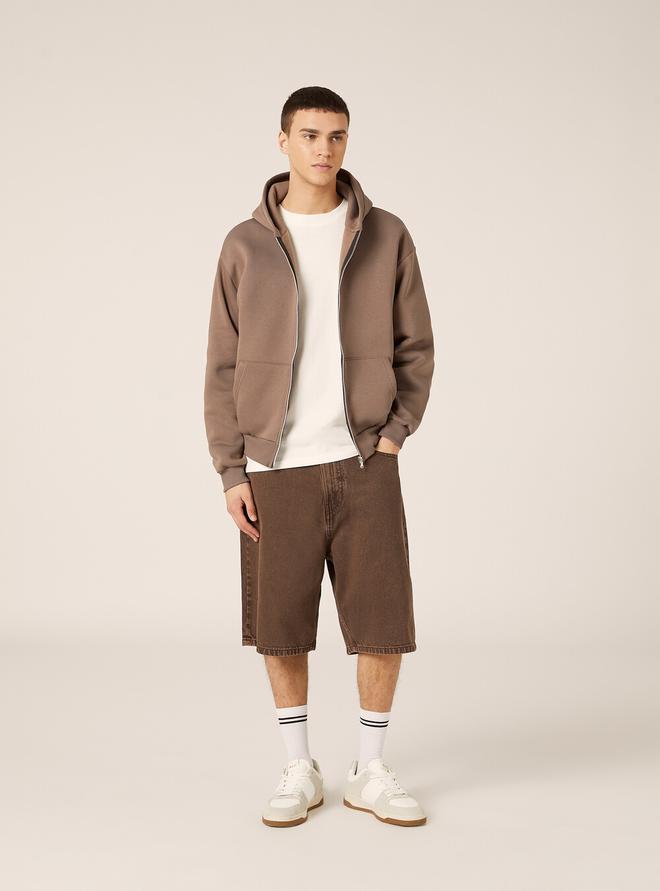 Sudadera con cremallera y capucha