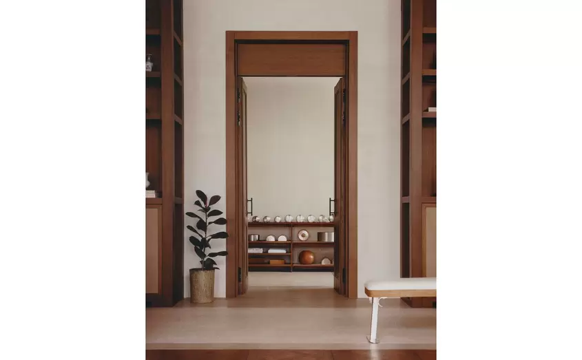 MUEBLES Y MATERIAL DE GIMNASIO