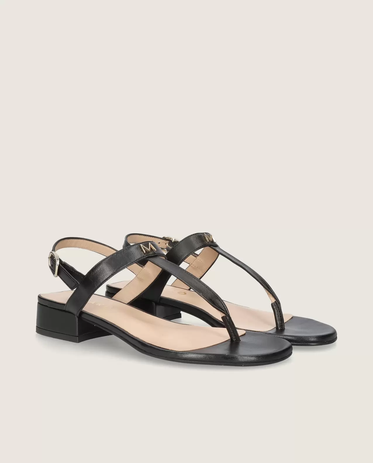 Amelie sandal in black leather