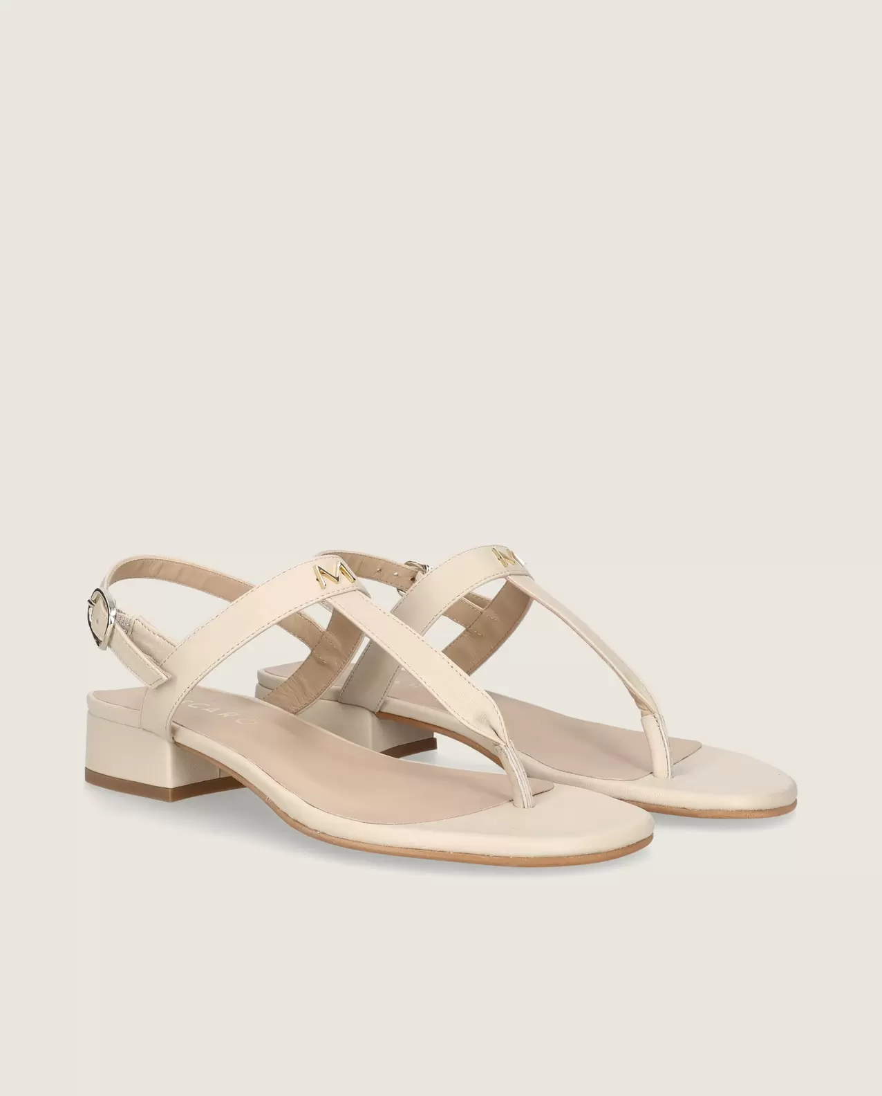 Amelie sandal in beige leather