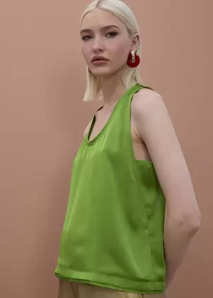 Round Neck Top with Piping Detail