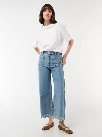 Pantalón wide leg con bolsillos de parche