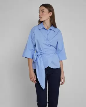 BLUSA CIERRE LATERAL