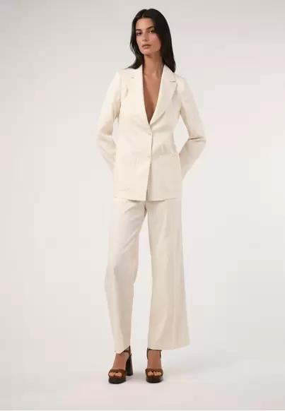 Pantalón espiga. Traje CRUDO