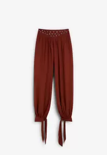 PANTALÓN BOMBACHO APLIQUES