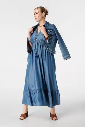 Vestido maxi con efecto denim