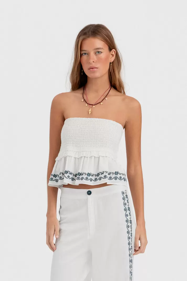 CONTRAST EMBROIDERED TOP