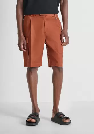 PANTALONES CORTOS REGULAR FIT «ALVIN» DE SARGA DE ALGODÓN SLUB