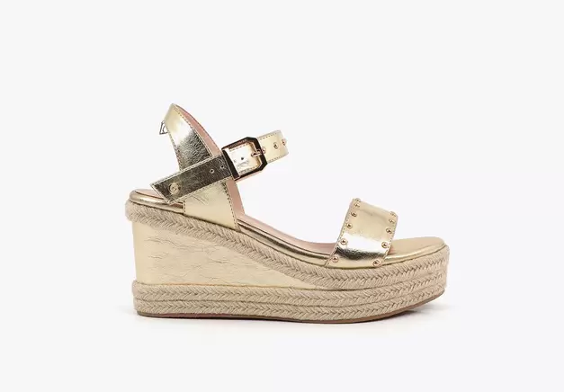 Wedge with Rattan-Effect Sole and Metallic Details