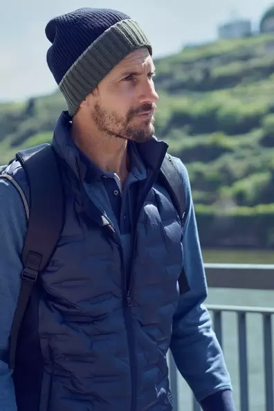 Contrasted Knitted Beanie