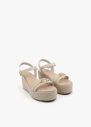 Wedge with Raffia Effect and Personalized Strap