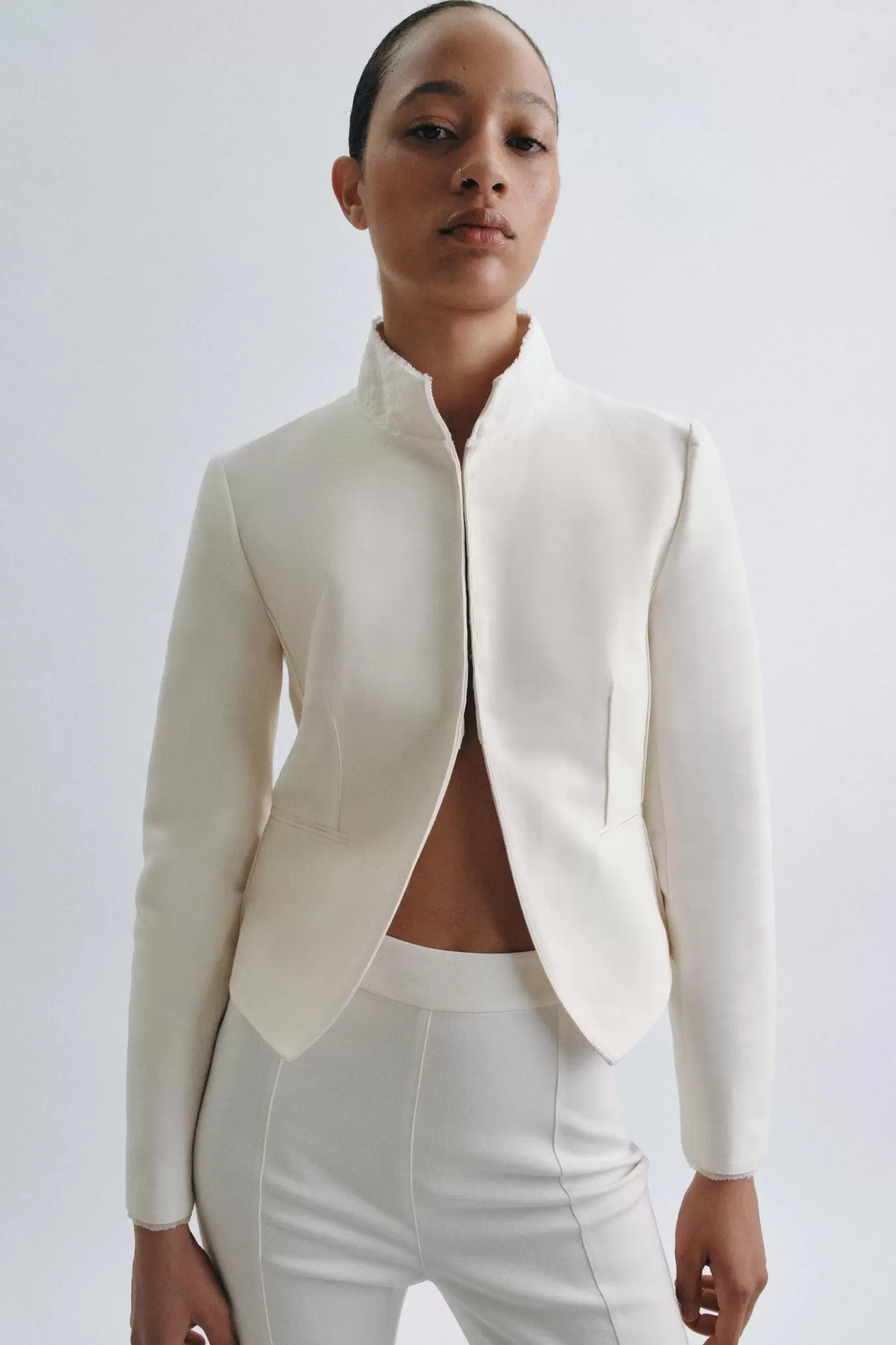 BLAZER ENTALLADA COMBINADA ZW COLLECTION