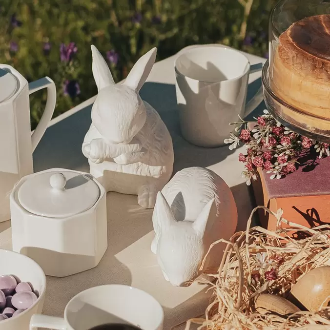 Conejo decorativo de cerámica blanca con luz (artículo surtido)