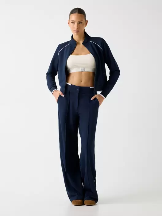 Pantalones de chándal de pierna acampanada