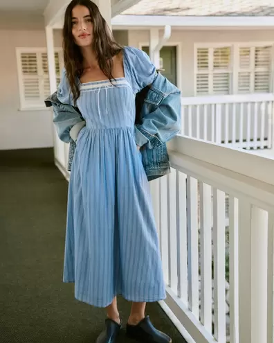 A&F Emerson Puff Sleeve Midi Dress