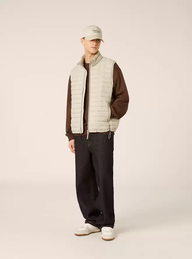 Chaqueta sin mangas acolchada con cremallera en contraste