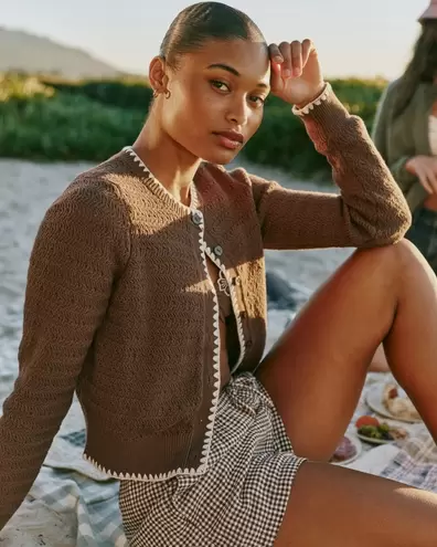 Shrunken Crew Cardigan