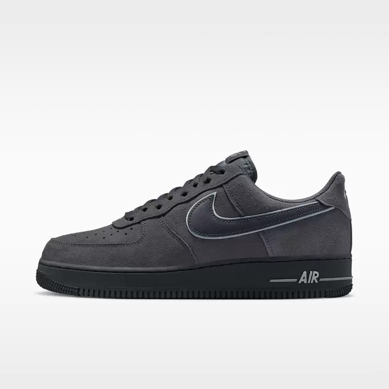 Nike Air Force 1 '07 LV8