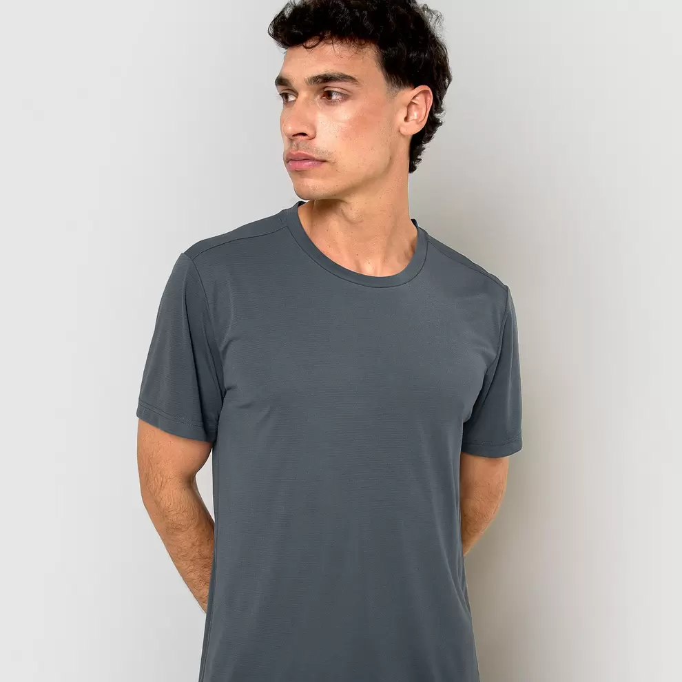 Camiseta deportiva técnica hombre lisa