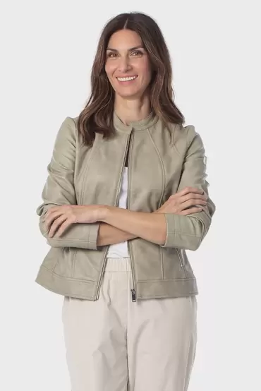 Cazadora verde