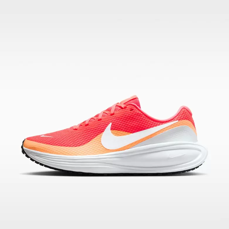 Nike Revolution 8