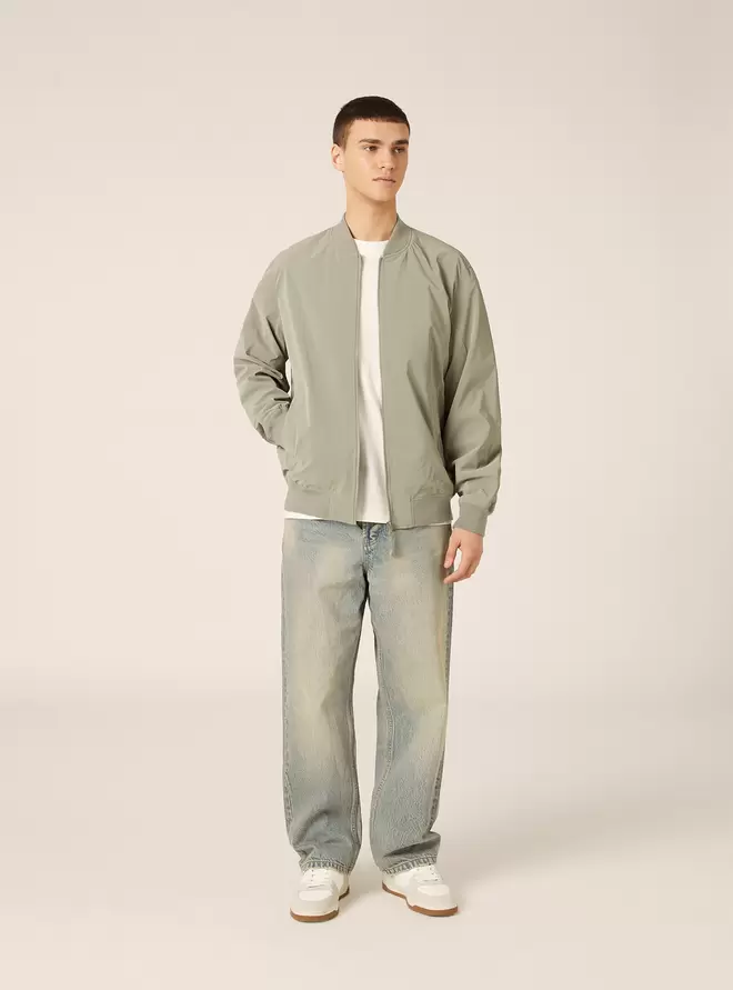 Bomber de corte recto