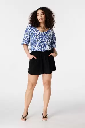 Short con cintura elástica