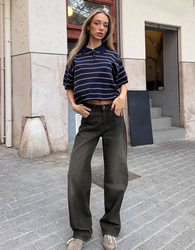 Jeans wide leg straight tiro alto