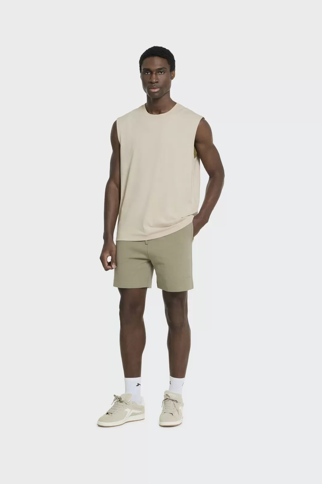 Bermuda Essentials Tenth Ottoman Hombre