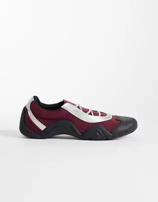 Bailarinas burdeos y gris claro con cordones de antelina Caitlin de JW PEI