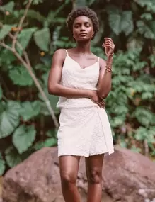 Jupe-short évasée en maille ecru femme