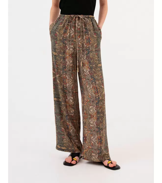 PANTALÓN ANCHO ESTAMPADO