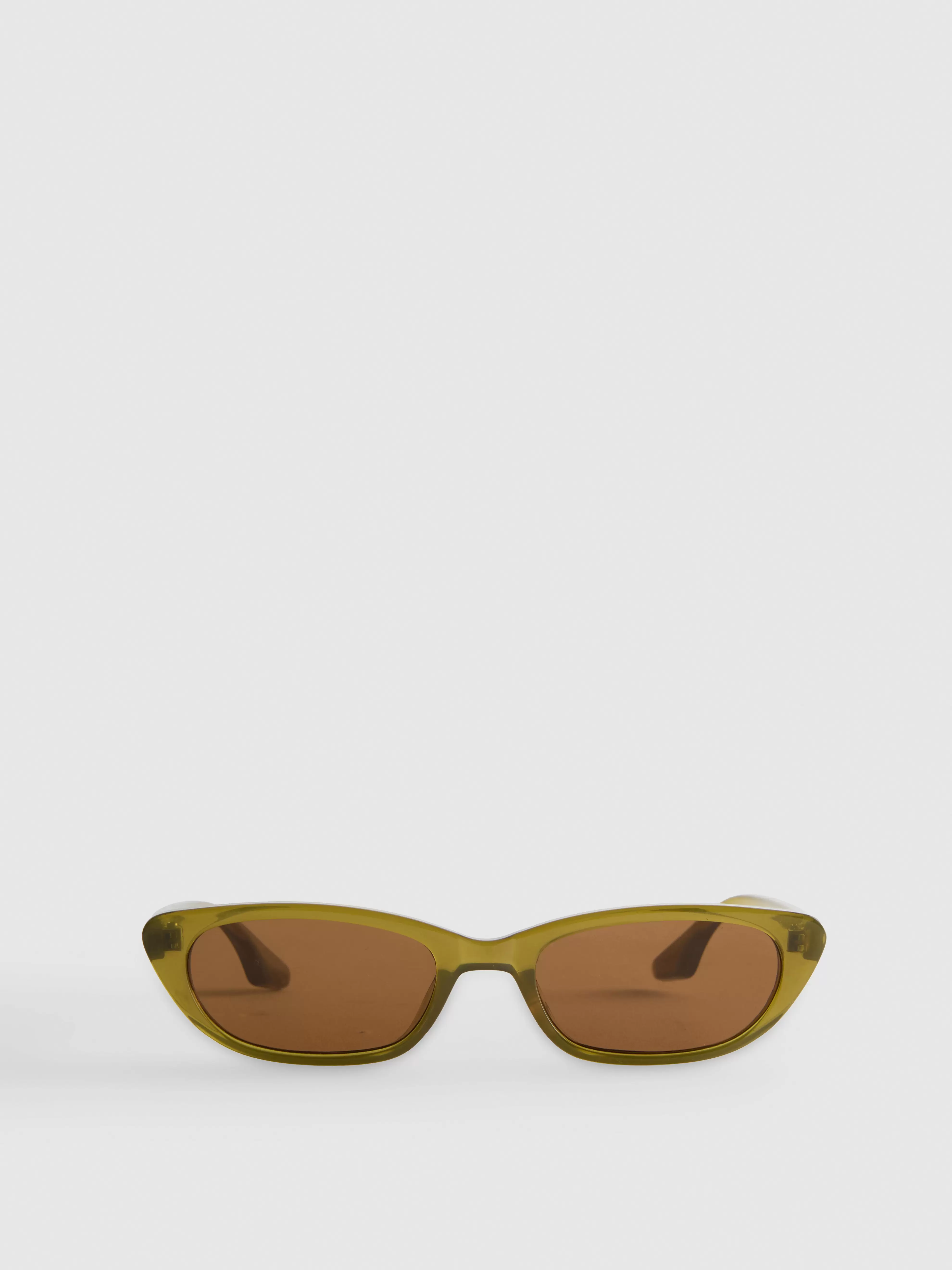 Gafas de sol estrechas estilo ojos de gato